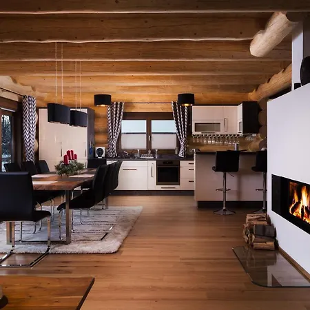 Vysoke Tatry - - Zrub,drevenica * Татранска Ломница