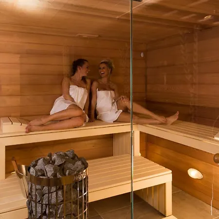 - Lomnica Chalet *