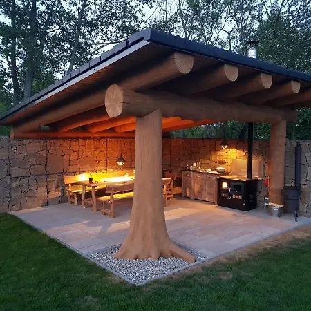 Vysoke Tatry - - Zrub,drevenica Dağ evi Tatranská Lomnica