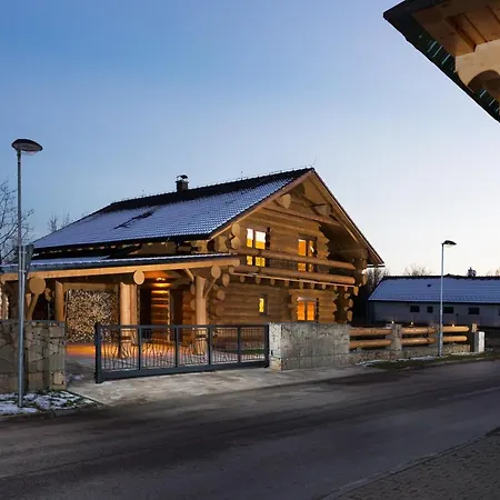 Chalet Vysoké Tatry - - Zrub,drevenica *