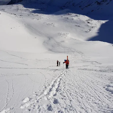 Vysoke Tatry - - Zrub,drevenica * Татранска Ломница
