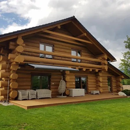 Vysoké Tatry - - Zrub,drevenica * Tatranská Lomnica